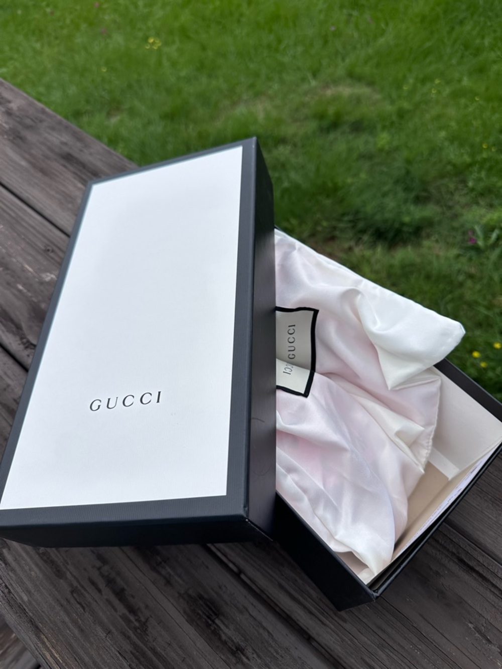 Gucci Bubblegum Pink GG Embossed Slide Sandals - Picture 5 of 6